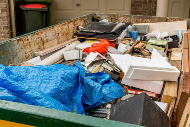 Best Construction Debris Removal  in Umatilla, OR